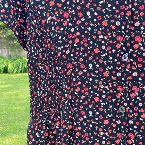 NWOT Long Black Ditsy Floral J JILL Smocked Shirt Dress - Picture 5 of 7